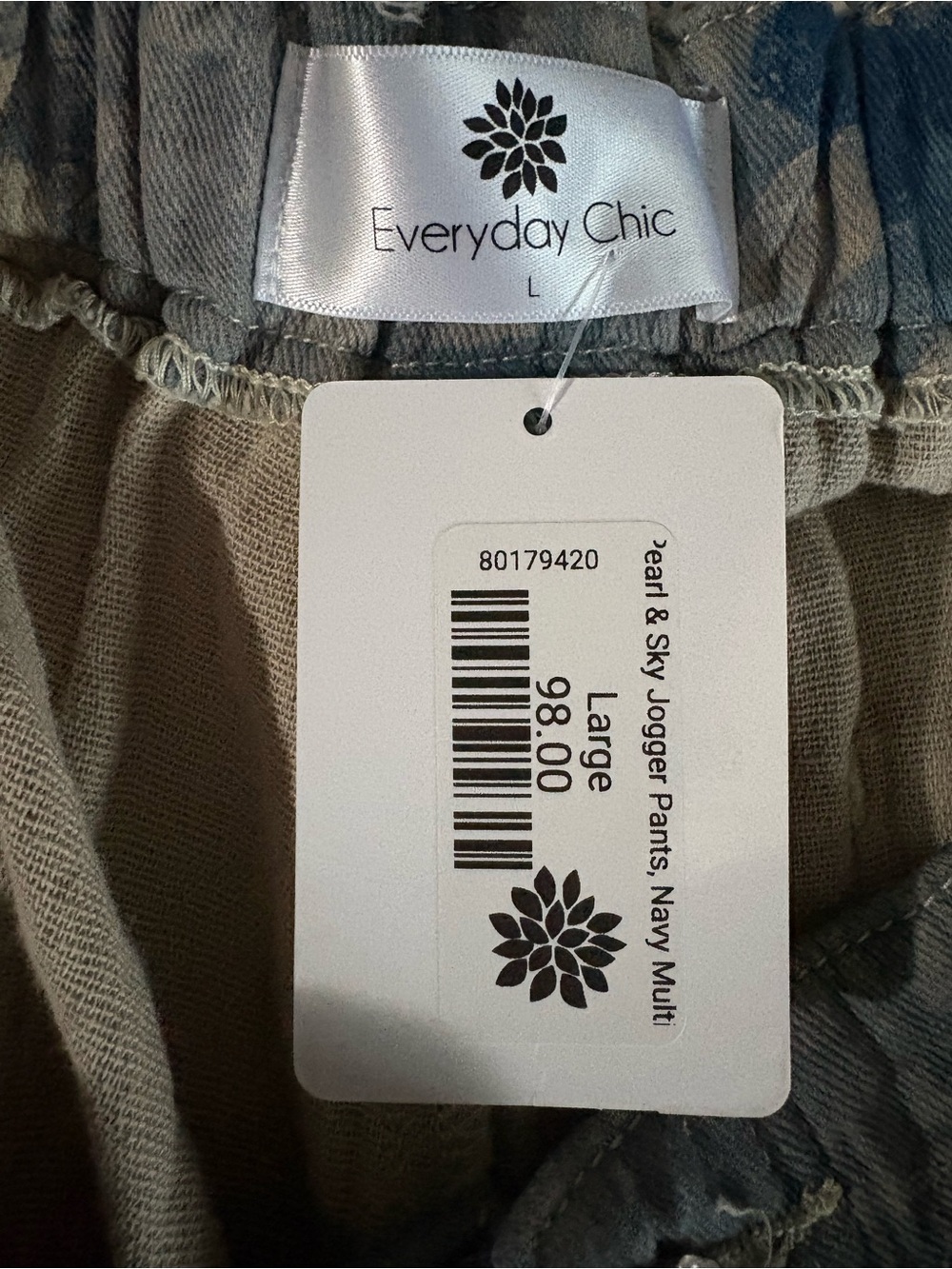 POL Dawn of Spring Pants - Picture 5 of 5